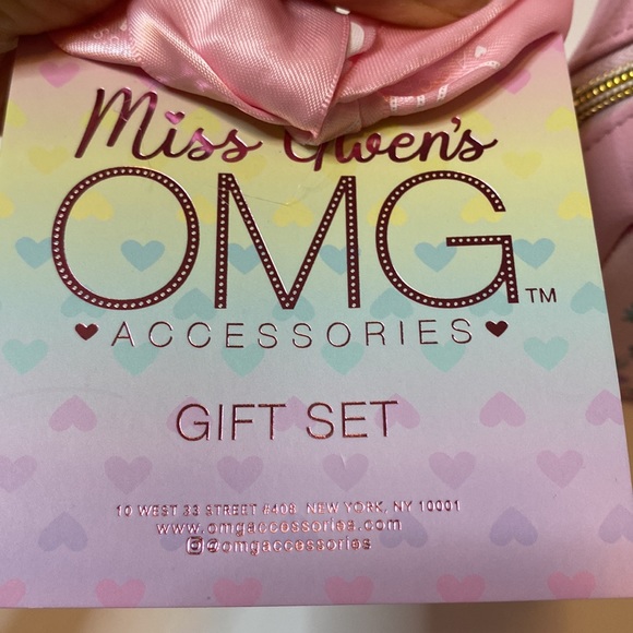 backpack and pouch gift set NWT! - Picture 5 of 16